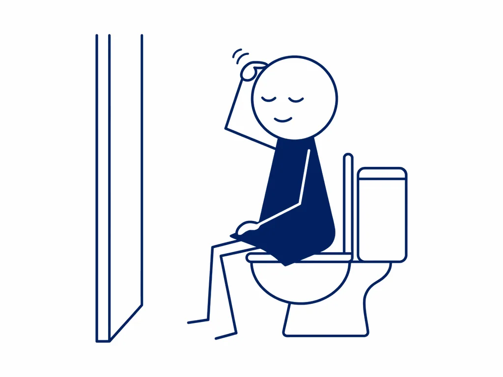 Een vrouw zit met haar ogen dicht op de wc en klopt met haar vingertoppen boven op haar hoofd. Kloppen kan overal, ook hier.